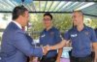 Müdür Alper emniyet çalışanlarıyla bayramlaştı