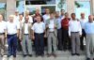 Muhtarlardan dolar oyununa bağışlı cevap