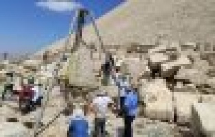 Nemrut Dağı’ndaki 2 bin 60 yıllık heykel kurtarıldı