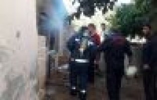 Odunluk yangını paniğe neden oldu