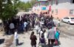 ÖĞRETMEN SALDIRIYA UĞRADI..!