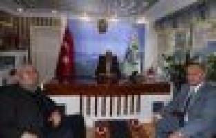 OSMAN ÖZET'TEN BELEDİYE BAŞKANINA ZİYARET