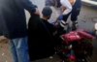 Otomobil Elektrikli Bisiklet İle Çarpıştı