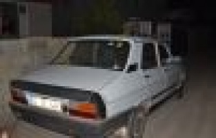 Otomobil İçerisinden Altın Ve Para Çalındı