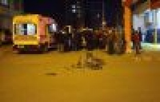 Otomobil ile motosiklet çarpıştı: 1 yaralı