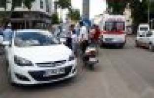 Otomobil ile motosiklet çarpıştı: 1 yaralı
