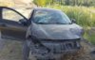 Otomobil şarampole uçtu: 2 yaralı