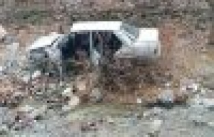 Otomobil şarampole uçtu: 3 yaralı