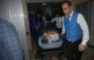 OTOMOBİL ŞARAMPOLE YUVARLANDI: 1 YARALI