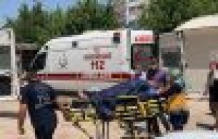 Otomobil şarampole yuvarlandı: 2 yaralı