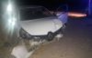 Otomobil şarampole yuvarlandı