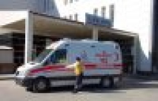 Otomobil Yayaya Çarptı: 1 Yaralı