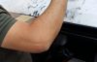 Otomobilden Müzik Seti Çalındı