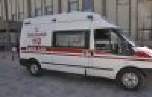 Otomobilin çarptığı çocuk yaralandı