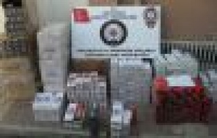 Polis 7 Bin 659 Paket Kaçak Sigara Ele Geçirdi