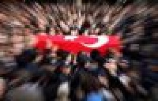 Polis Memuru Hayatını Kaybetti