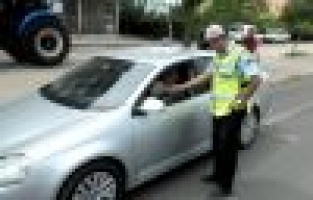  Polis, Ramazan Ayı Nedeniyle Trafk Tedbirlerini Arttırdı