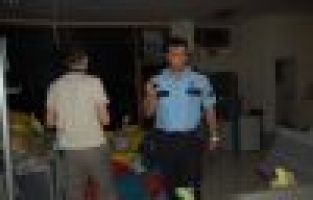 PTT Şubesinin Kapıları Açık Unutulunca Polis Harekete Geçti