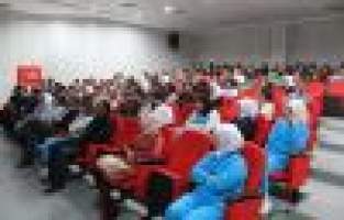  Sağlık personeline KKKA hastalığı eğitimi veriliyor