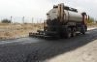 Samsat Belediyesi Yol Çalışmalarına Asfalt İle Devam Ediyor
