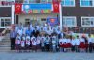 Samsat'ta İlköğretim Haftası kutlandı