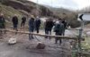 Sarıkayalılar kendilerini karantinaya aldı