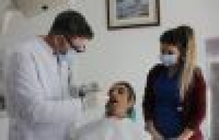 Sedasyon ve genel anestezi ile tek seferde diş tedavisi