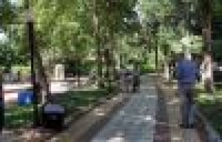 Sıcak havalar vatandaşı bunaltıyor