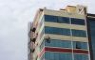 Sıcak Ve Oruç Onların Çalışmasına Engel Değil