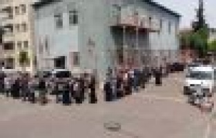 Şifre kuyruğu uzadıkça uzadı