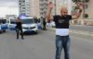 Silahlı kuyumcu soygunu 