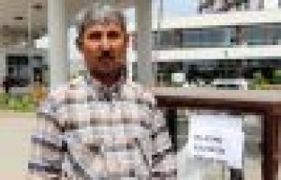 Simit arabasına yazdığı yazıyla eş arıyor