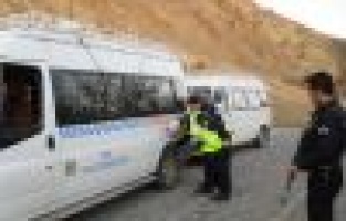 Sincik İlçesinde Kış Lastiği Denetimi Yapıldı