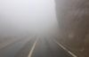 Sincik ilçesinde sis etkili oldu