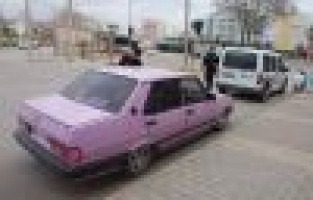 Şüpheli Otomobil Polisi Harekete Geçirdi