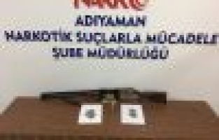 Şüpheli şahıstan uyuşturucu ve silah ele geçirildi