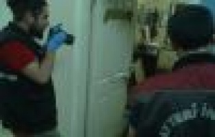 Taraftarlar derneğinden spor malzemeleri çalındı