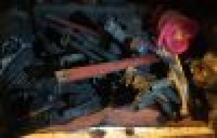 Tarım aletlerini çalan hırsızlar yakalandı