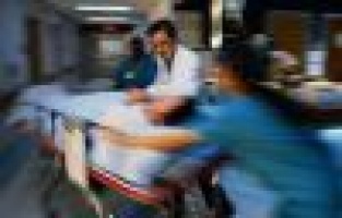 Taziyede dağıtılan yemekten zehirlenen 45 kişi hastaneye kaldırıldı