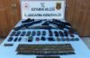 Teröristlere ait çok sayıda mühimmat ele geçirildi