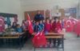 Toybelen İlkokulunda polis mesleği tanıtıldı 