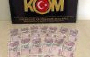 Trafik polisleri, esnafı dolandırmaya çalışan şahsı yakaladı