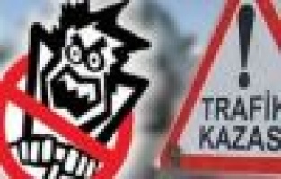 Traktör ile otomobil çarpıştı: 1 ölü, 1 yaralı