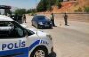 Tut polisinin trafik uygulamaları devam ediyor