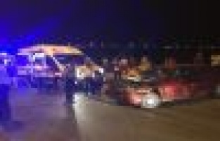 Üç aracın karıştığı kazada 5 kişi yaralandı