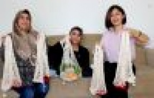 Ücretli poşet uygulaması ev kadınlarına istihdam kapısı açtı