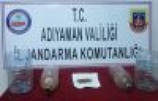 Uyuşturucu kullanan kişiler jandarma tarafından yakalandı