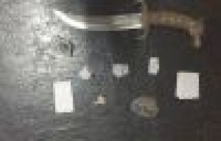 Uyuşturucu kullandıkları esnada jandarmaya yakalandılar