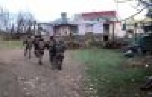 Uyuşturucu tacirlerine şafak operasyonu