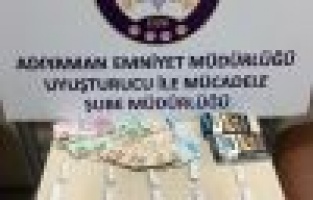 Uyuşturucu ticareti yapan sokak satıcısı yakalandı